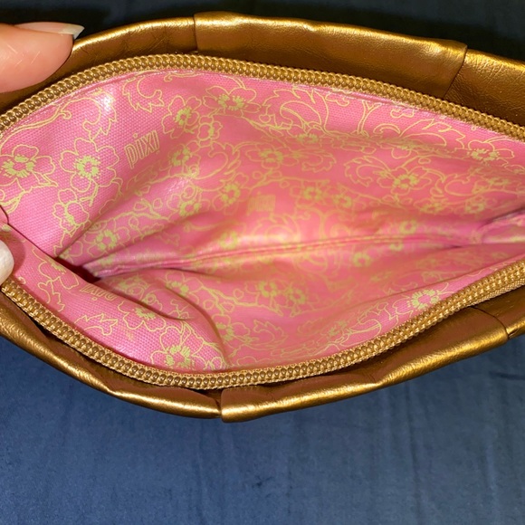Pixi Beauty Cosmetics - Bronze Wristlet Clutch - Picture 3 of 6
